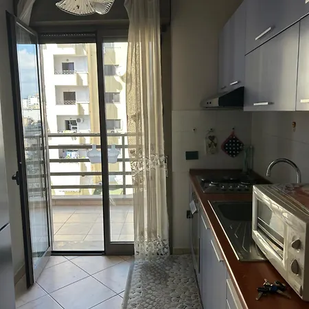 Apartment Center Square Skanderbeg